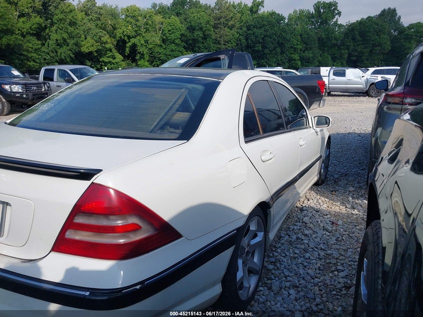 2007 Mercedes-benz C class VIN WDBRF52H57F935882 IAAI salvage auction — FRONT END, Clear (Arizona), sold $25 on 2026-07-29 (photo 4)