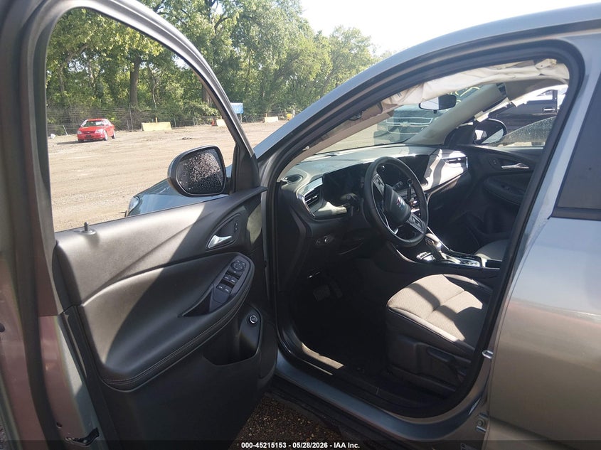 2025 Buick Encore gx VIN KL4AMCSL1SB163856 IAAI salvage auction — RIGHT SIDE, Salvage Title, sold $2,625 on 2026-07-26 (photo 5)