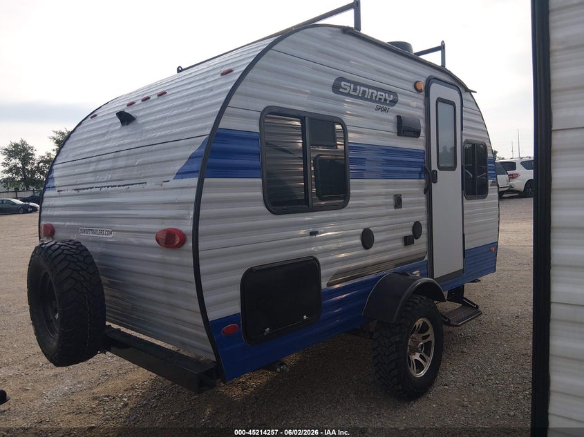 2021 Sunray Other VIN 7J3S1EC17MS003068 IAAI salvage auction — HAIL, Salvage (Missouri), sold $3,500 on 2026-07-08 (photo 4)
