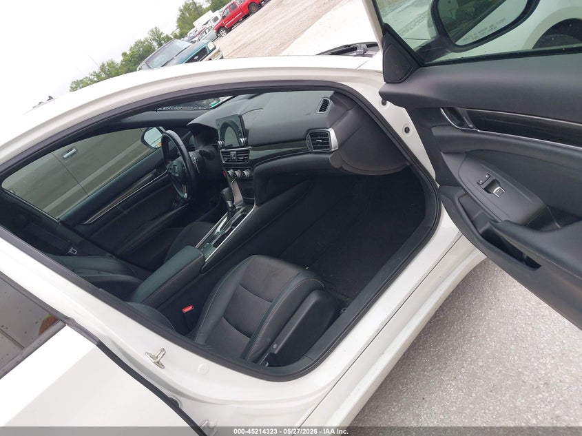 2019 Honda Accord VIN 1HGCV1F36KA114220 IAAI salvage auction — HAIL, Clear (Missouri), sold $9,100 on 2026-07-27 (photo 5)