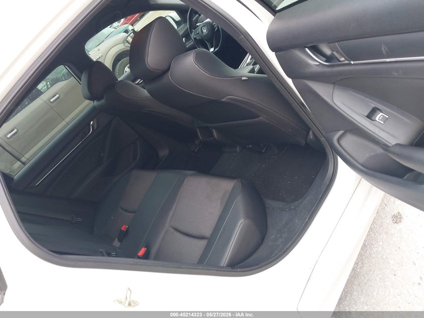 2019 Honda Accord VIN 1HGCV1F36KA114220 IAAI salvage auction — HAIL, Clear (Missouri), sold $13,600 on 2026-07-30 (photo 8)