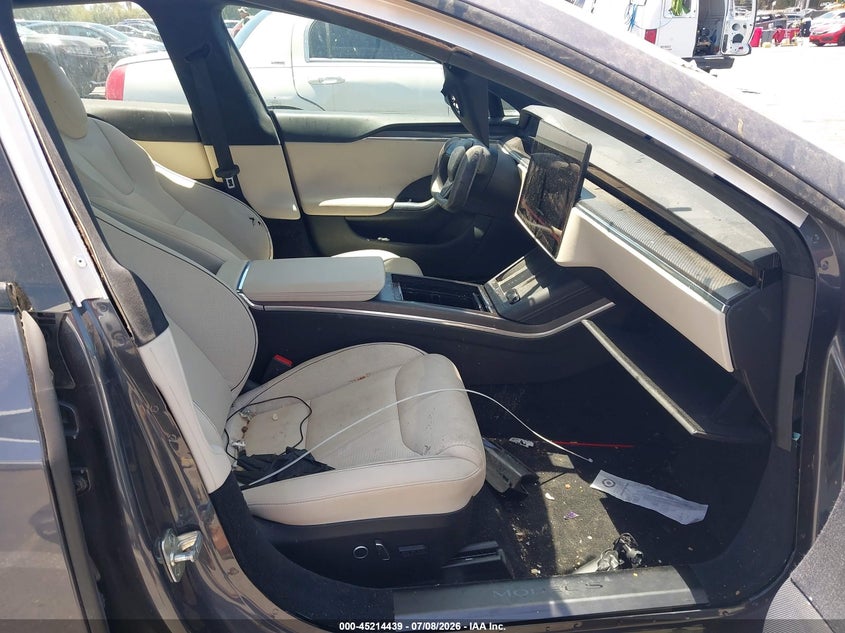 2021 Tesla Model s VIN 5YJSA1E66MF445701 IAAI salvage auction — SIDE, Clear (California), sold $31,250 on 2026-07-16 (photo 5)