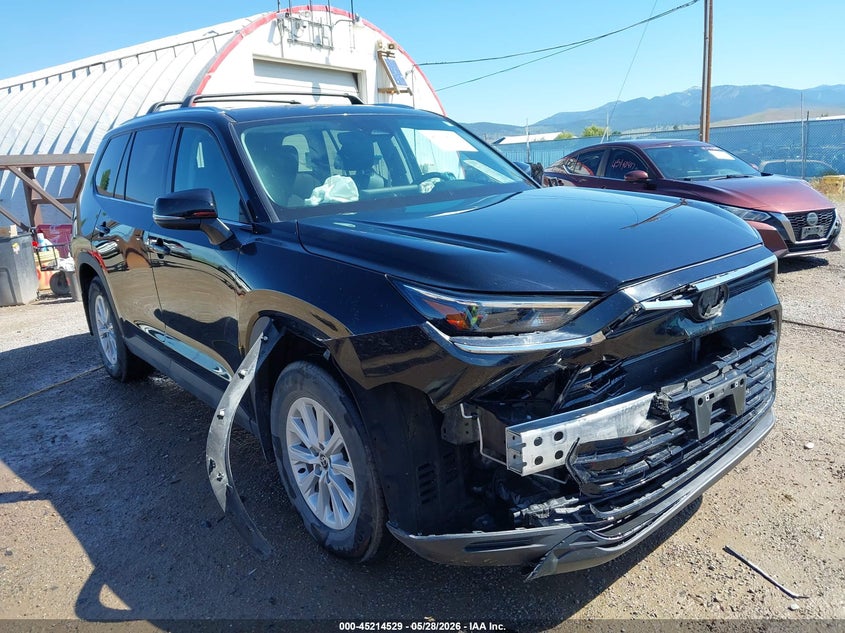 2024 Toyota Highlander VIN 5TDACAB5XRS021135 IAAI salvage auction — RIGHT FRONT, Salvage (Montana), sold $24,300 on 2026-07-15 (photo 6)