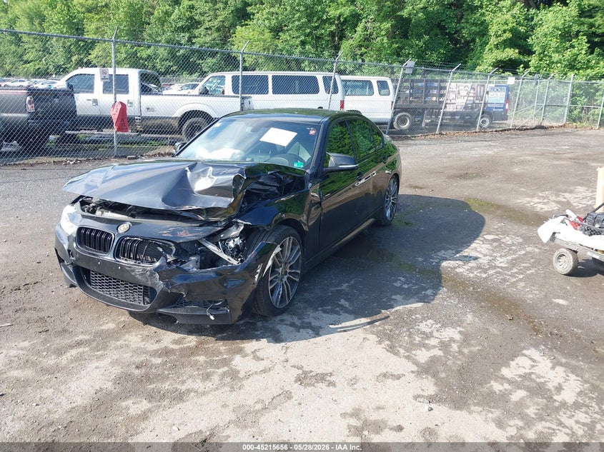 2015 BMW 3er VIN WBA3B9C52FF589252 IAAI salvage auction — FRONT END, Salvage - Greater Than 75% (Maryland), sold $2,250 on 2026-07-30 (photo 2)
