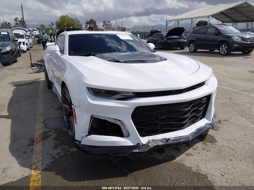 2022 Chevrolet Camaro VIN 1G1FJ1R60N0109823 IAAI salvage auction — LEFT FRONT, Salvage Title, sold $20,600 on 2026-07-30 (photo 1)