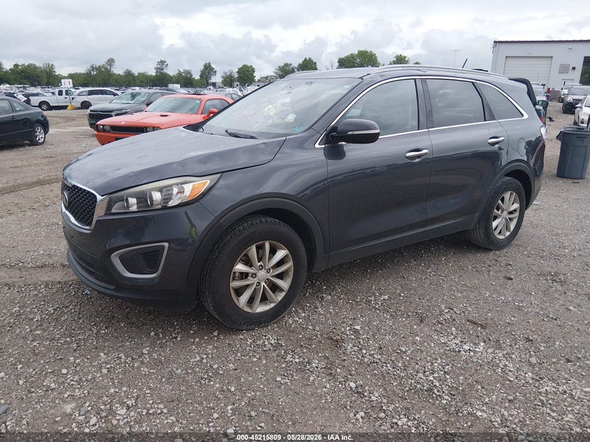 2017 Kia Sorento VIN 5XYPG4A30HG215166 IAAI salvage auction — HAIL, Clear (Missouri), sold $1,700 on 2026-07-20 (photo 2)