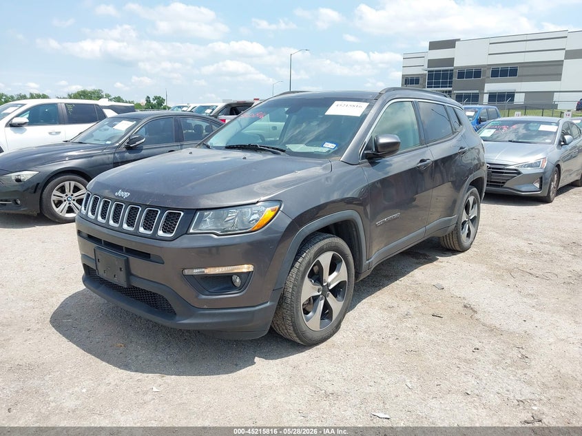 2018 Jeep Compass VIN 3C4NJCBBXJT181602 IAAI salvage auction — HAIL, Salvage Title, sold $3,625 on 2026-07-28 (photo 2)