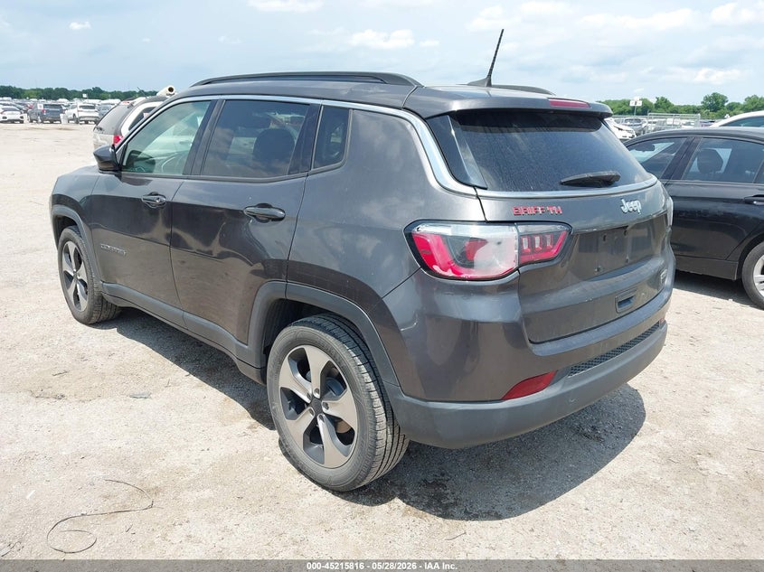 2018 Jeep Compass VIN 3C4NJCBBXJT181602 IAAI salvage auction — HAIL, Salvage Title, sold $3,625 on 2026-07-28 (photo 3)
