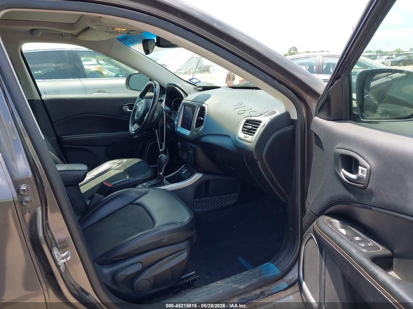 2018 Jeep Compass VIN 3C4NJCBBXJT181602 IAAI salvage auction — HAIL, Salvage Title, sold $3,625 on 2026-07-28 (photo 5)