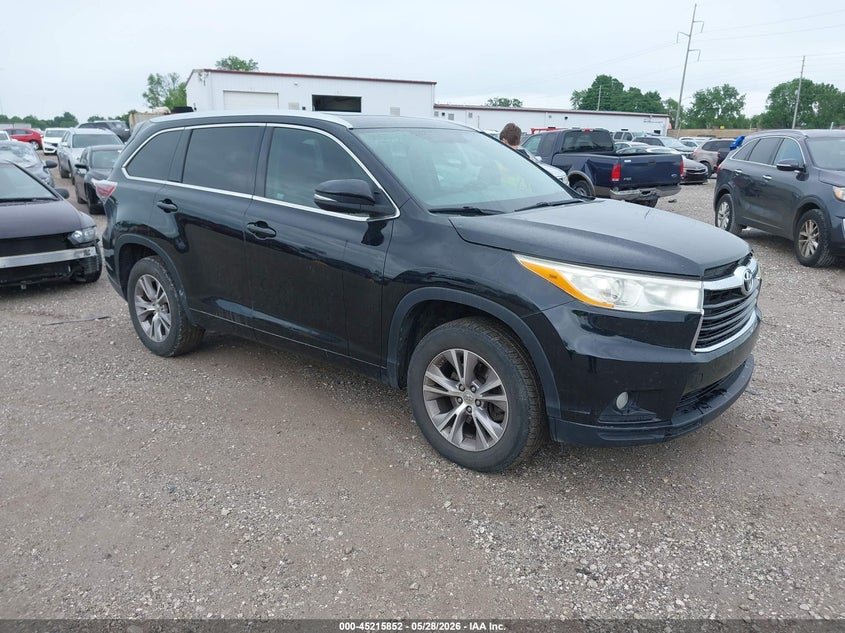 2014 Toyota Highlander VIN 5TDKKRFH6ES016678 IAAI salvage auction — HAIL, Salvage Title, sold $6,650 on 2026-07-20 (photo 1)