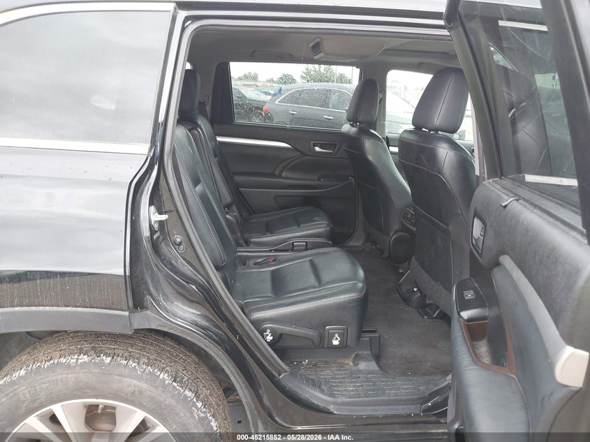 2014 Toyota Highlander VIN 5TDKKRFH6ES016678 IAAI salvage auction — HAIL, Salvage Title, sold $6,650 on 2026-07-20 (photo 8)