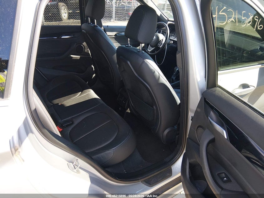 2017 BMW X1 VIN WBXHT3C3XH5F82078 IAAI salvage auction — NORMAL WEAR, Salvage Title, sold $2,250 on 2026-07-16 (photo 8)