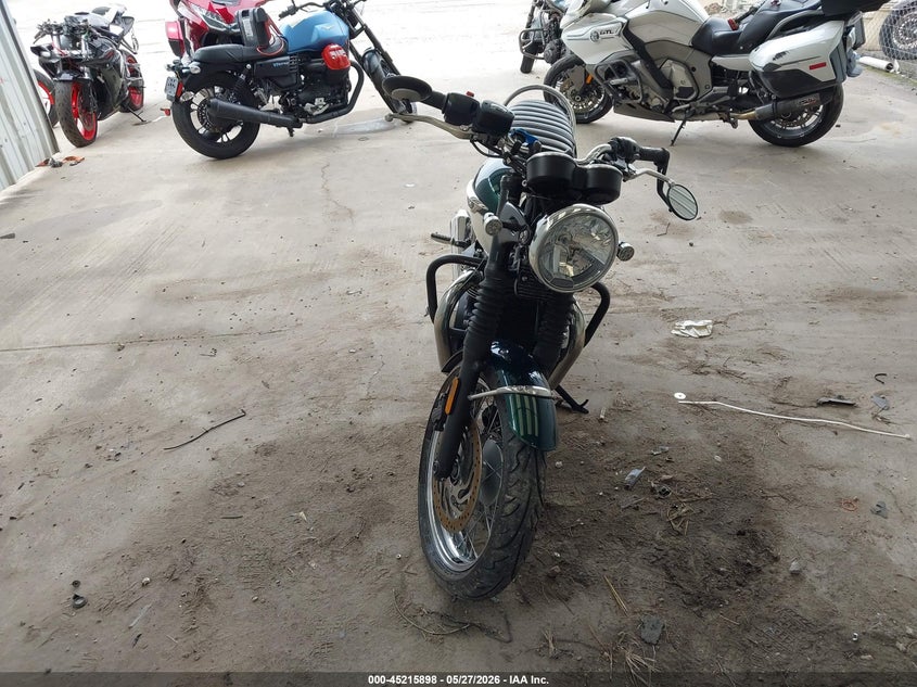2018 Triumph motorcycle Bonneville VIN SMTD40HL2JT843770 IAAI salvage auction — FRONT END, Salvage (Texas), sold $2,750 on 2026-07-08 (photo 5)