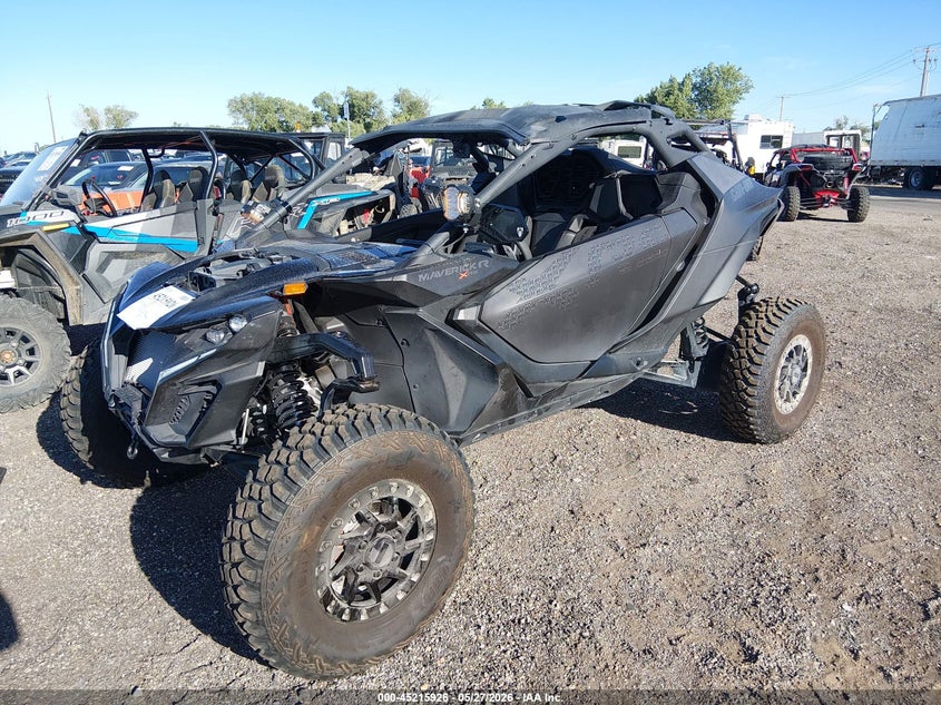 2025 Can-am/ brp Maverick VIN 3JB8XAT41SE000170 IAAI salvage auction — REAR END, Salvage Title, sold $30,350 on 2026-08-19 (photo 2)