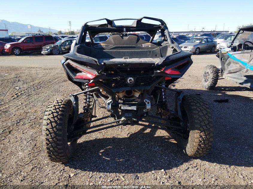 2025 Can-am/ brp Maverick VIN 3JB8XAT41SE000170 IAAI salvage auction — REAR END, Salvage Title, sold $30,350 on 2026-08-19 (photo 6)