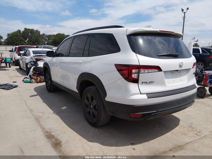 2022 Honda Pilot VIN 5FNYF6H88NB094359 IAAI salvage auction — SIDE, Salvage Title, sold $12,400 on 2026-08-15 (photo 3)