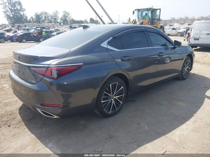 2022 Lexus ES VIN 58ADZ1B12NU127162 IAAI salvage auction — LEFT SIDE, Salvage (California), sold $15,950 on 2026-07-29 (photo 4)