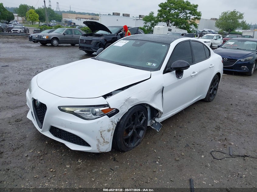2021 Alfa romeo Giulia VIN ZARFANBN1M7643652 IAAI salvage auction — LEFT FRONT, Salvage Title, sold $10,000 on 2026-07-24 (photo 2)