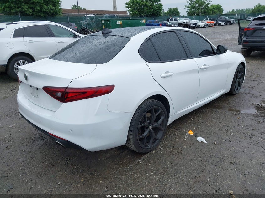 2021 Alfa romeo Giulia VIN ZARFANBN1M7643652 IAAI salvage auction — LEFT FRONT, Salvage Title, sold $10,000 on 2026-07-24 (photo 4)