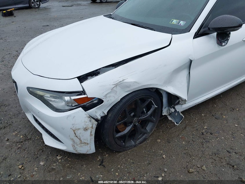 2021 Alfa romeo Giulia VIN ZARFANBN1M7643652 IAAI salvage auction — LEFT FRONT, Salvage Title, sold $10,000 on 2026-07-24 (photo 6)