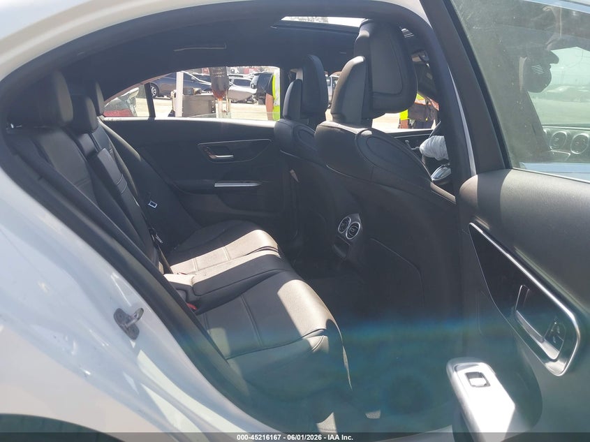 2024 Mercedes-benz C-klasse VIN W1KAF4HB1RR229995 IAAI salvage auction — FRONT END, Salvage Title, sold $7,200 on 2026-07-22 (photo 8)