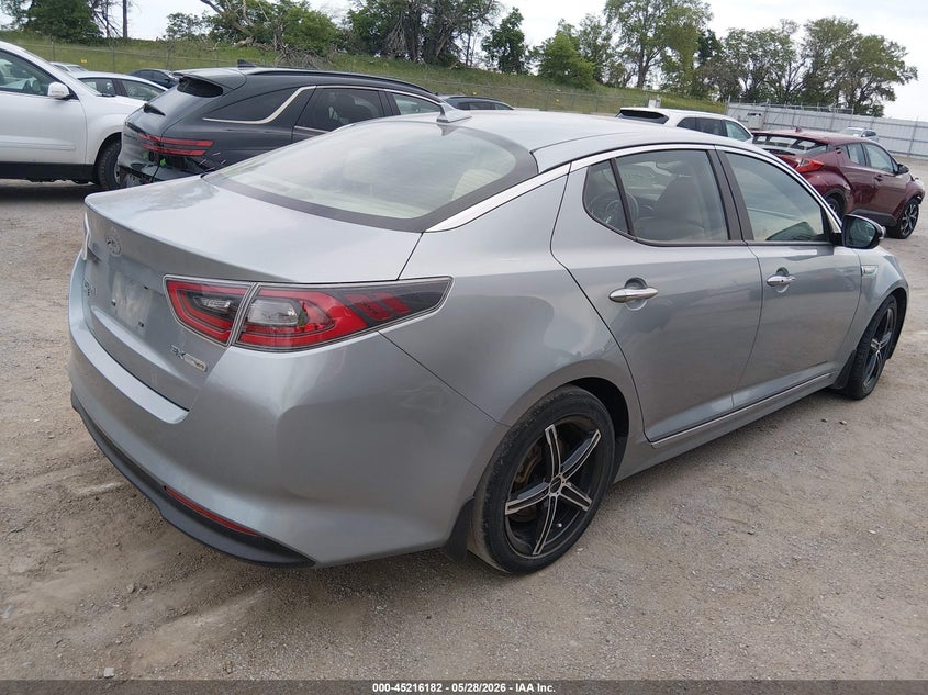 2015 Kia Optima VIN KNAGN4AD7F5088773 IAAI salvage auction — LEFT FRONT, Salvage Title, sold $975 on 2026-07-17 (photo 4)