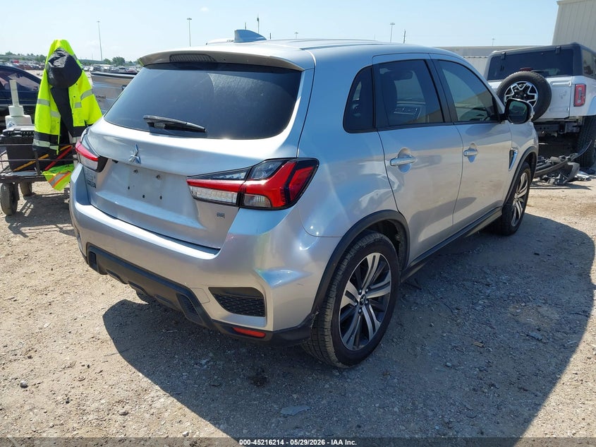 2020 Mitsubishi Outlander VIN JA4AP4AU3LU023837 IAAI salvage auction — LEFT SIDE, Salvage Title, sold $3,300 on 2026-07-23 (photo 4)
