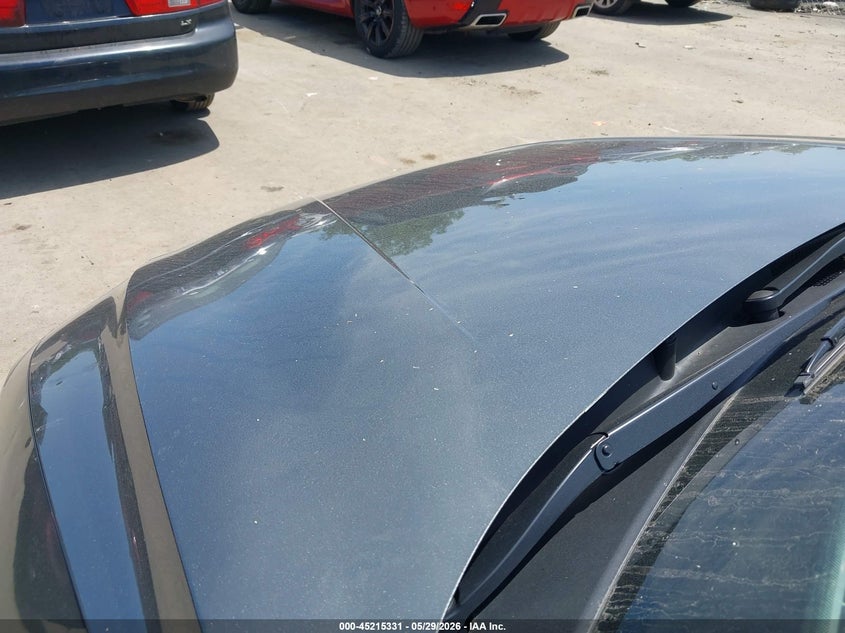 2025 Hyundai Elantra VIN KMHLM4DG0SU045432 IAAI salvage auction — HAIL, Salvage Title, sold $10,100 on 2026-07-07 (photo 6)