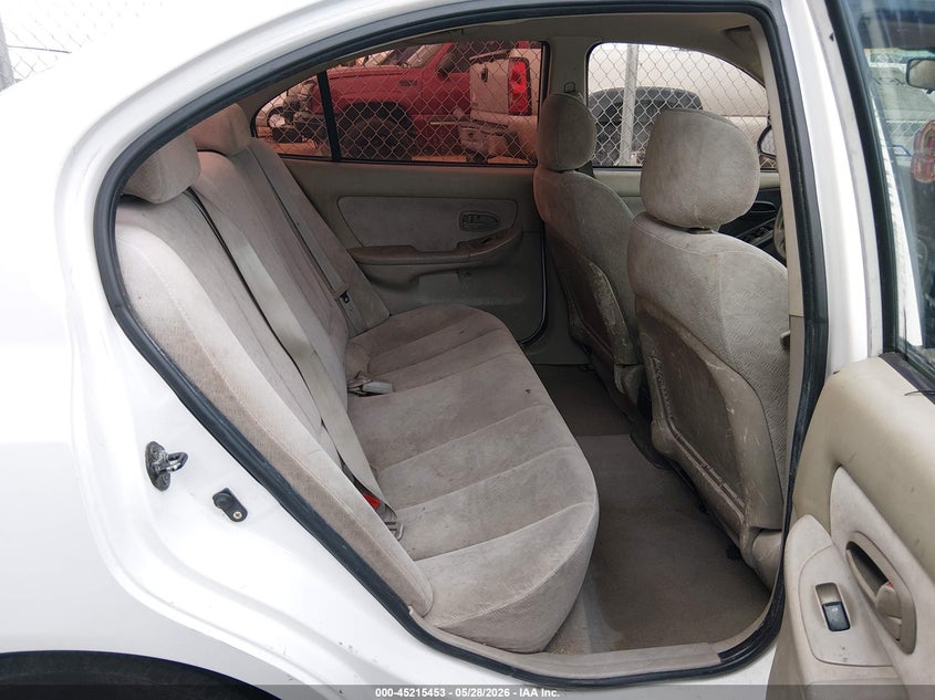 2004 Hyundai Elantra VIN KMHDN46D24U917617 IAAI salvage auction — FRONT & REAR, Original (Texas), sold $300 on 2026-07-15 (photo 8)