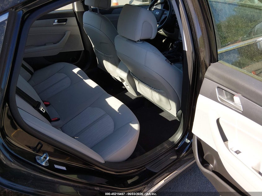 2016 Hyundai Sonata VIN KMHE24L16GA041518 IAAI salvage auction — SIDE, Salvage (Virginia), sold $625 on 2026-07-16 (photo 8)