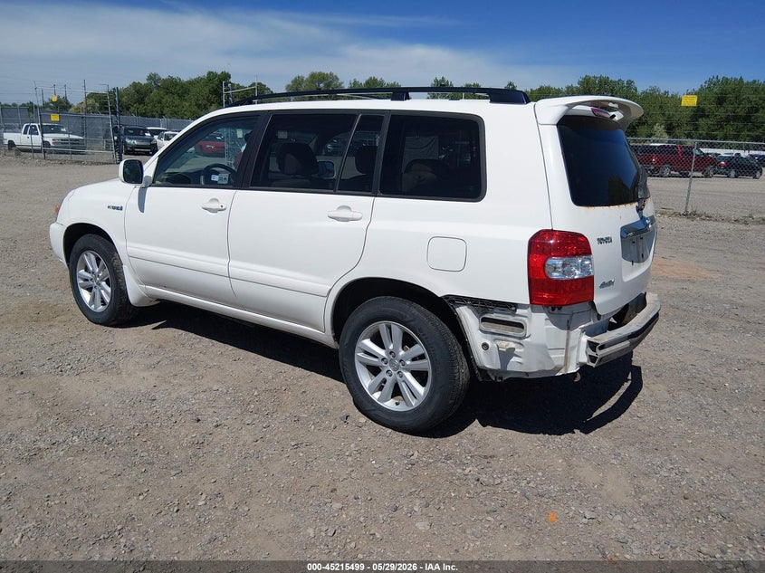 2007 Toyota Highlander hybrid VIN JTEEW21A570047411 IAAI salvage auction — REAR END, Clear (Montana), sold $1,450 on 2026-07-11 (photo 3)