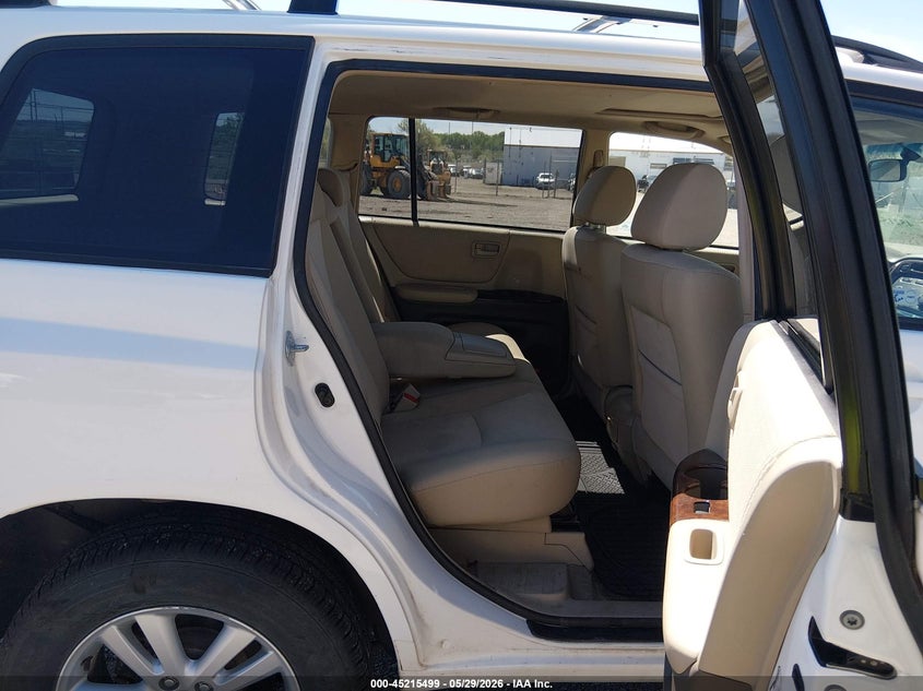 2007 Toyota Highlander hybrid VIN JTEEW21A570047411 IAAI salvage auction — REAR END, Clear (Montana), sold $1,450 on 2026-07-11 (photo 8)