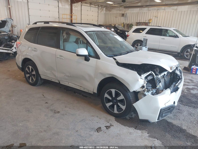 2017 Subaru Forester VIN JF2SJAEC7HH801537 IAAI salvage auction — FRONT END, Salvage Title, sold $550 on 2026-07-28 (photo 1)