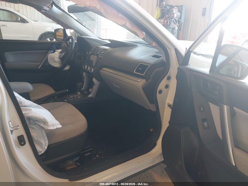 2017 Subaru Forester VIN JF2SJAEC7HH801537 IAAI salvage auction — FRONT END, Salvage Title, sold $550 on 2026-07-28 (photo 5)
