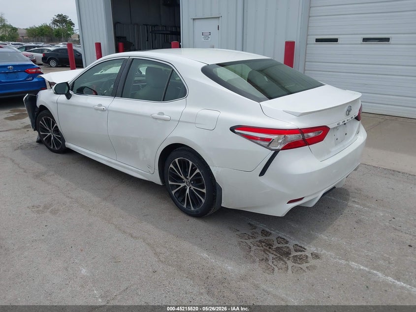 2018 Toyota Camry VIN JTNB11HK6J3000503 IAAI salvage auction — FRONT END, Salvage Title, sold $2,700 on 2026-07-21 (photo 3)