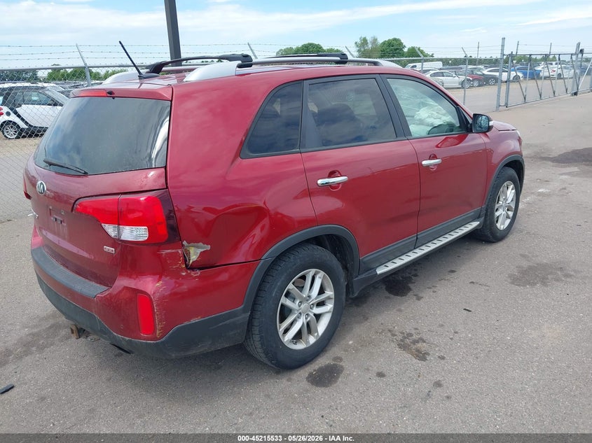 2014 Kia Sorento VIN 5XYKT3A68EG495425 IAAI salvage auction — FRONT END, Prior Salvage (Minnesota), sold $300 on 2026-07-29 (photo 4)