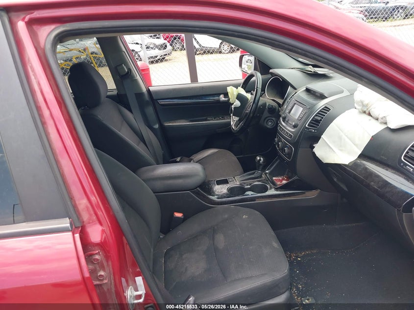2014 Kia Sorento VIN 5XYKT3A68EG495425 IAAI salvage auction — FRONT END, Prior Salvage (Minnesota), sold $300 on 2026-07-29 (photo 5)
