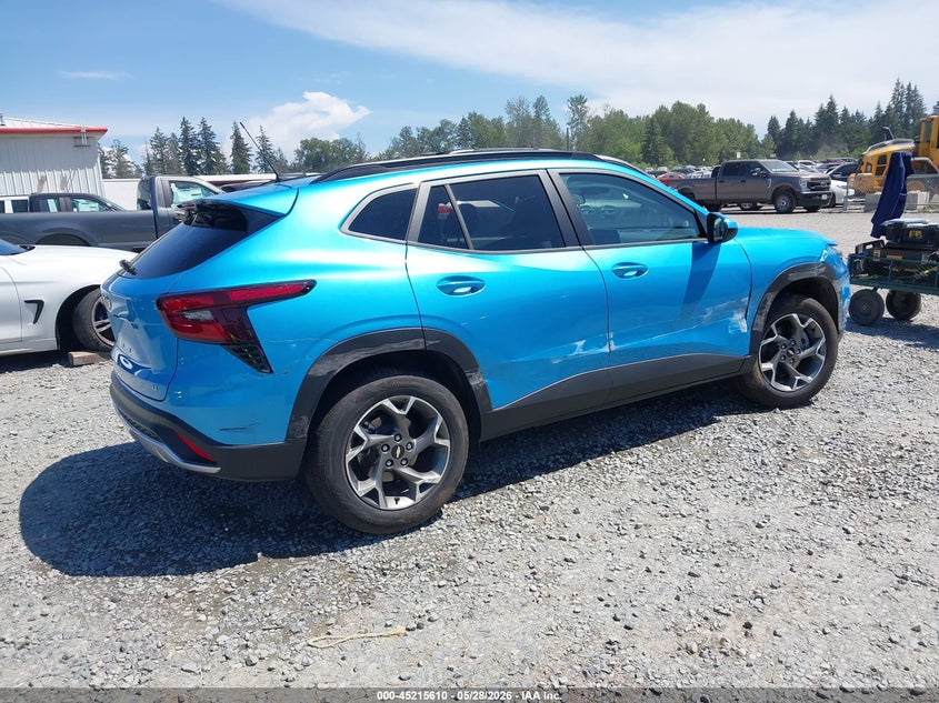 2025 Chevrolet Trax VIN KL77LHEP5SC325669 IAAI salvage auction — LEFT SIDE, Salvage Title, sold $3,500 on 2026-07-15 (photo 4)