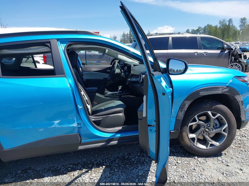 2025 Chevrolet Trax VIN KL77LHEP5SC325669 IAAI salvage auction — LEFT SIDE, Salvage Title, sold $3,500 on 2026-07-15 (photo 5)