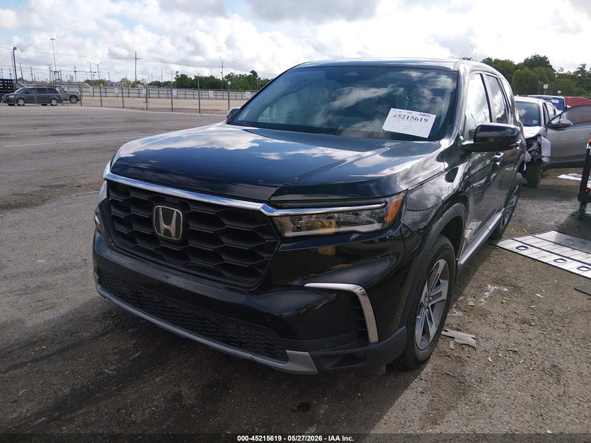 2025 Honda Pilot VIN 5FNYG1H4XSB020269 IAAI salvage auction — SIDE, Salvage Title, sold $10,600 on 2026-07-29 (photo 2)