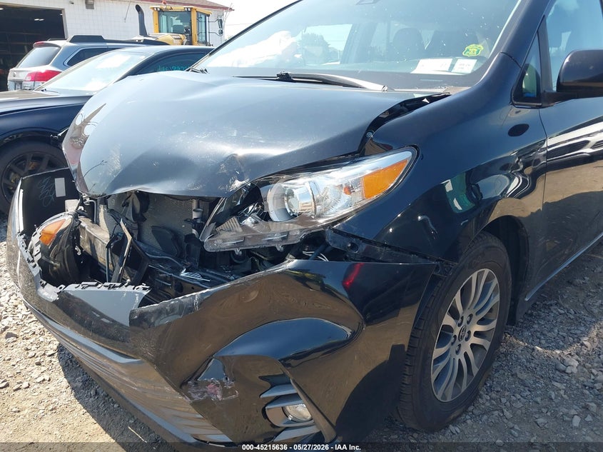 2020 Toyota Sienna VIN 5TDYZ3DC7LS082485 IAAI salvage auction — FRONT END, Mv-907A (New York), sold $4,550 on 2026-07-15 (photo 6)