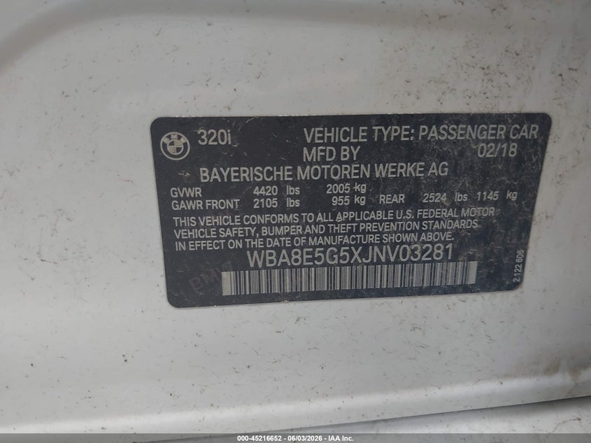 2018 BMW 3er VIN WBA8E5G5XJNV03281 IAAI salvage auction — FRONT END, Salvage (Missouri), sold $1,400 on 2026-07-29 (photo 9)