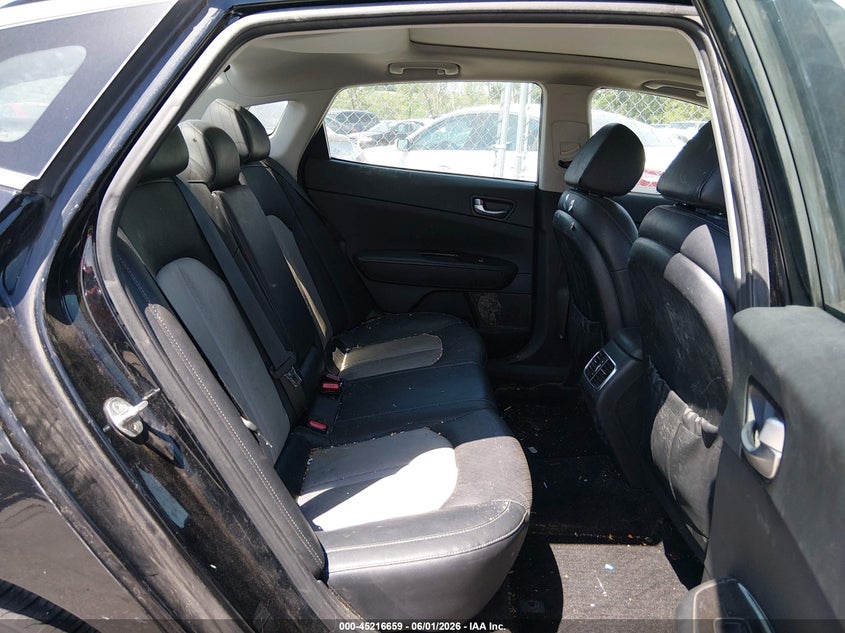 2019 Kia Optima VIN 5XXGU4L12KG316791 IAAI salvage auction — FRONT END, Salvage (Iowa), sold $2,000 on 2026-07-28 (photo 8)
