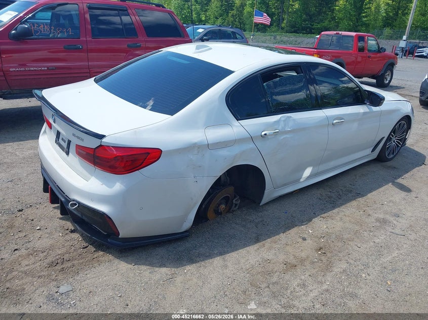 2017 BMW 5er VIN WBAJE7C36HG888886 IAAI salvage auction — LEFT & RIGHT, Salvage (Massachusetts), sold $11,200 on 2026-07-31 (photo 4)