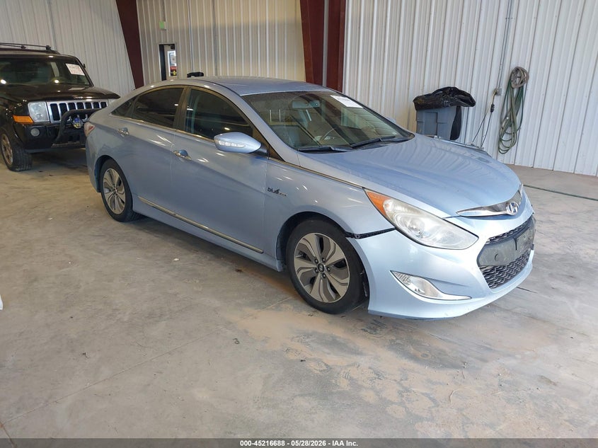 2013 Hyundai Sonata VIN KMHEC4A45DA089100 IAAI salvage auction — LEFT FRONT, Salvage (Utah), sold $425 on 2026-07-06 (photo 1)