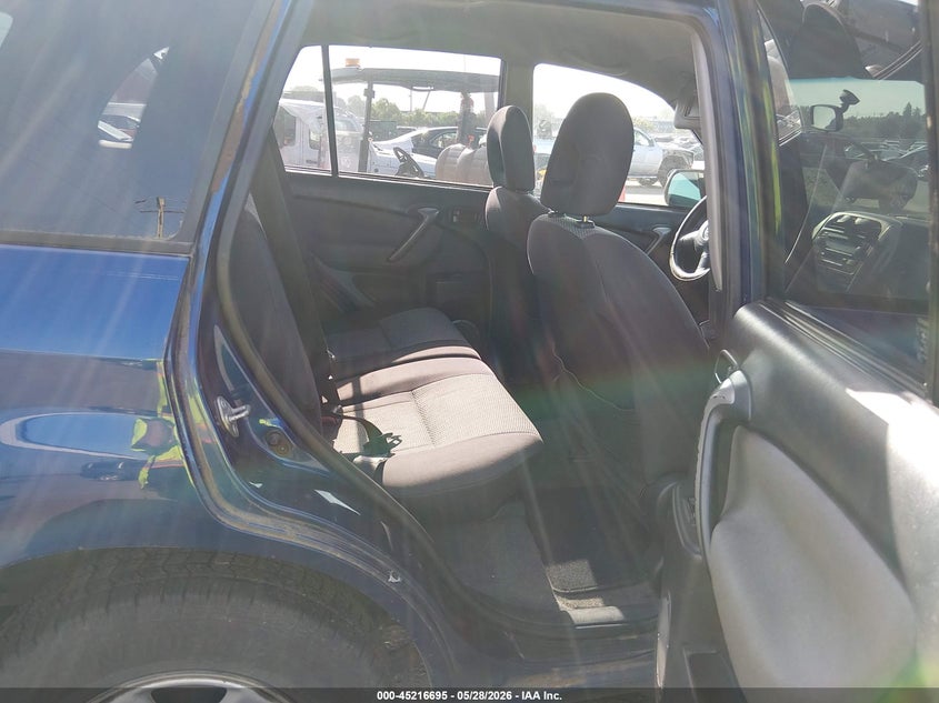 2005 Toyota Rav4 VIN JTEHD20V256024279 IAAI salvage auction — SIDE, Salvage (Oregon), sold $475 on 2026-07-16 (photo 8)