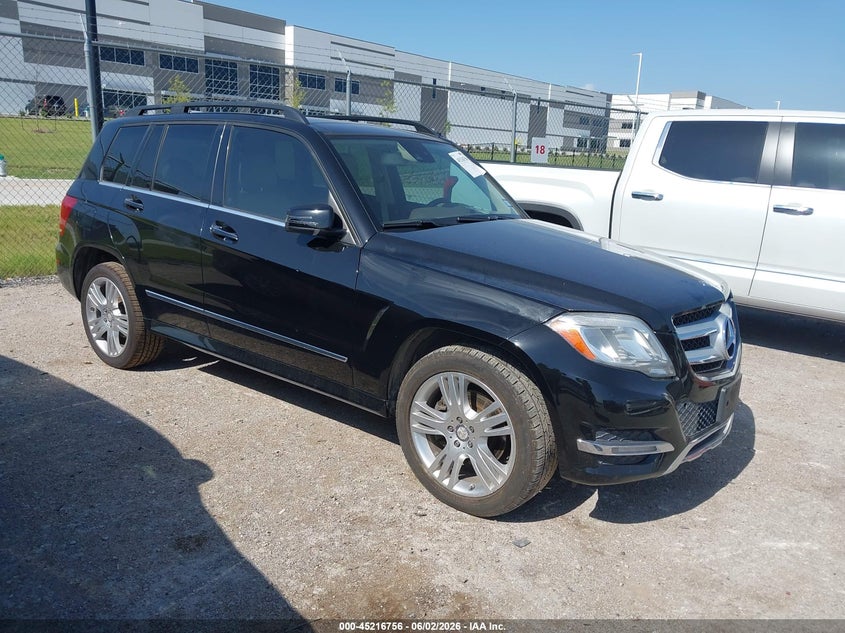 2015 Mercedes-benz Glk-klasse VIN WDCGG5HBXFG432263 IAAI salvage auction — HAIL, Original (Texas), sold $5,800 on 2026-08-11 (photo 1)