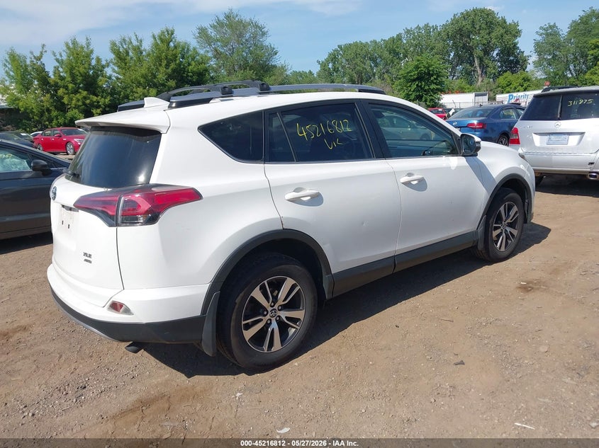 2018 Toyota Rav 4 VIN JTMRFREV6JJ201539 IAAI salvage auction — LEFT FRONT, Salvage Title, sold $6,100 on 2026-08-02 (photo 4)