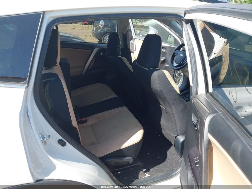 2018 Toyota Rav 4 VIN JTMRFREV6JJ201539 IAAI salvage auction — LEFT FRONT, Salvage Title, sold $6,100 on 2026-08-02 (photo 8)