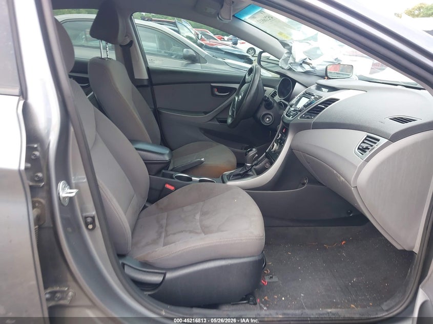 2016 Hyundai Elantra VIN KMHDH4AE9GU623711 IAAI salvage auction — FRONT END, Salvage Title, sold $950 on 2026-07-15 (photo 5)